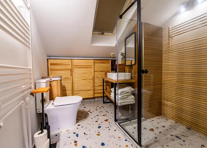 Arena View Premium Loft